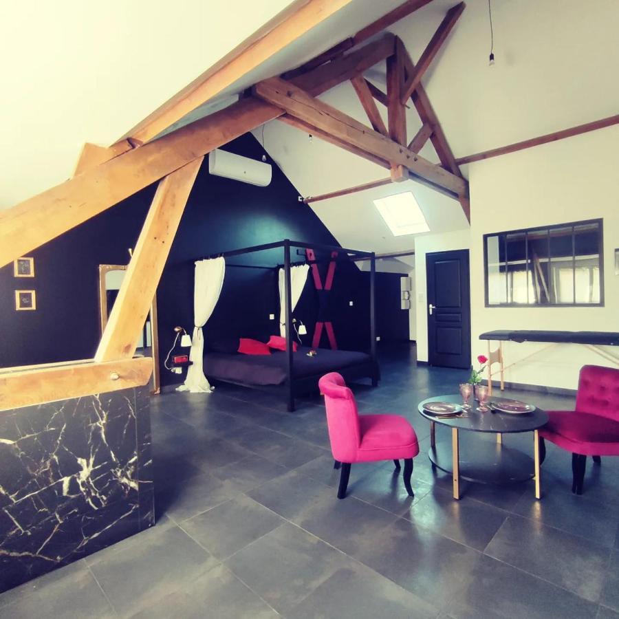 Love Room A Монтаржі Екстер'єр фото
